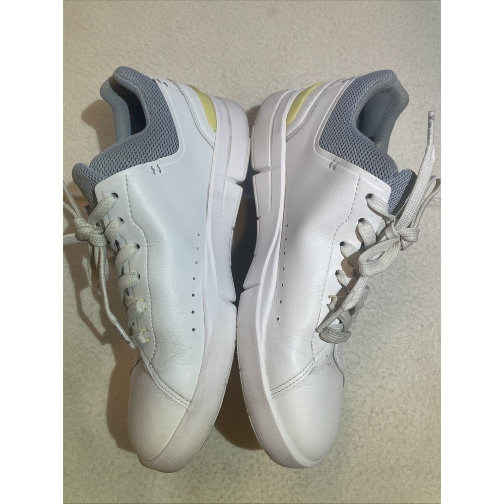 On Cloud THE ROGER Advantage Tennis Shoe Women Size US 8.5‎ White Sneaker - Picture 4 of 8